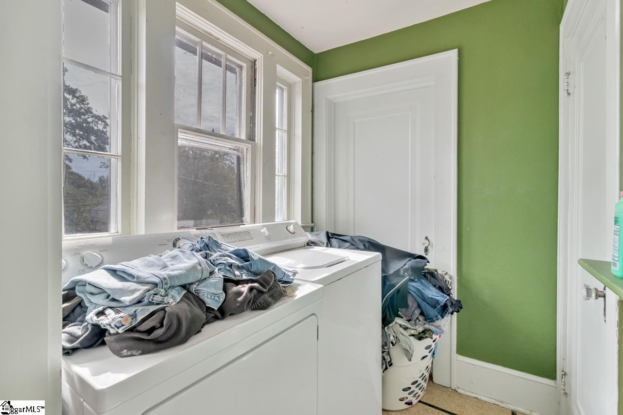 1010 South Harper Street Laurens, SC 29360 - Photo 36 of 42