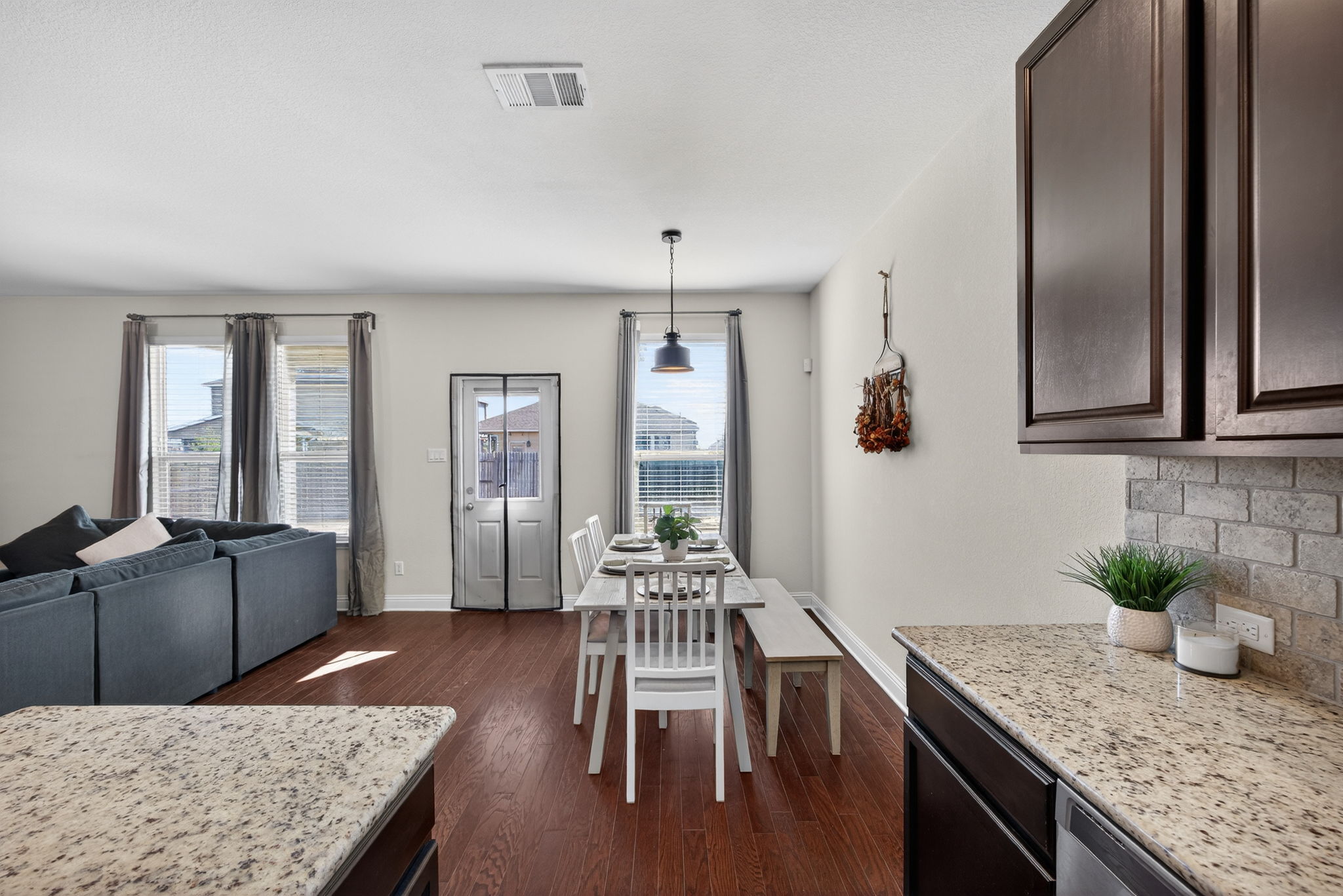 19813 Shinning Isle Run Pflugerville, TX 78660 - Photo 8 of 25