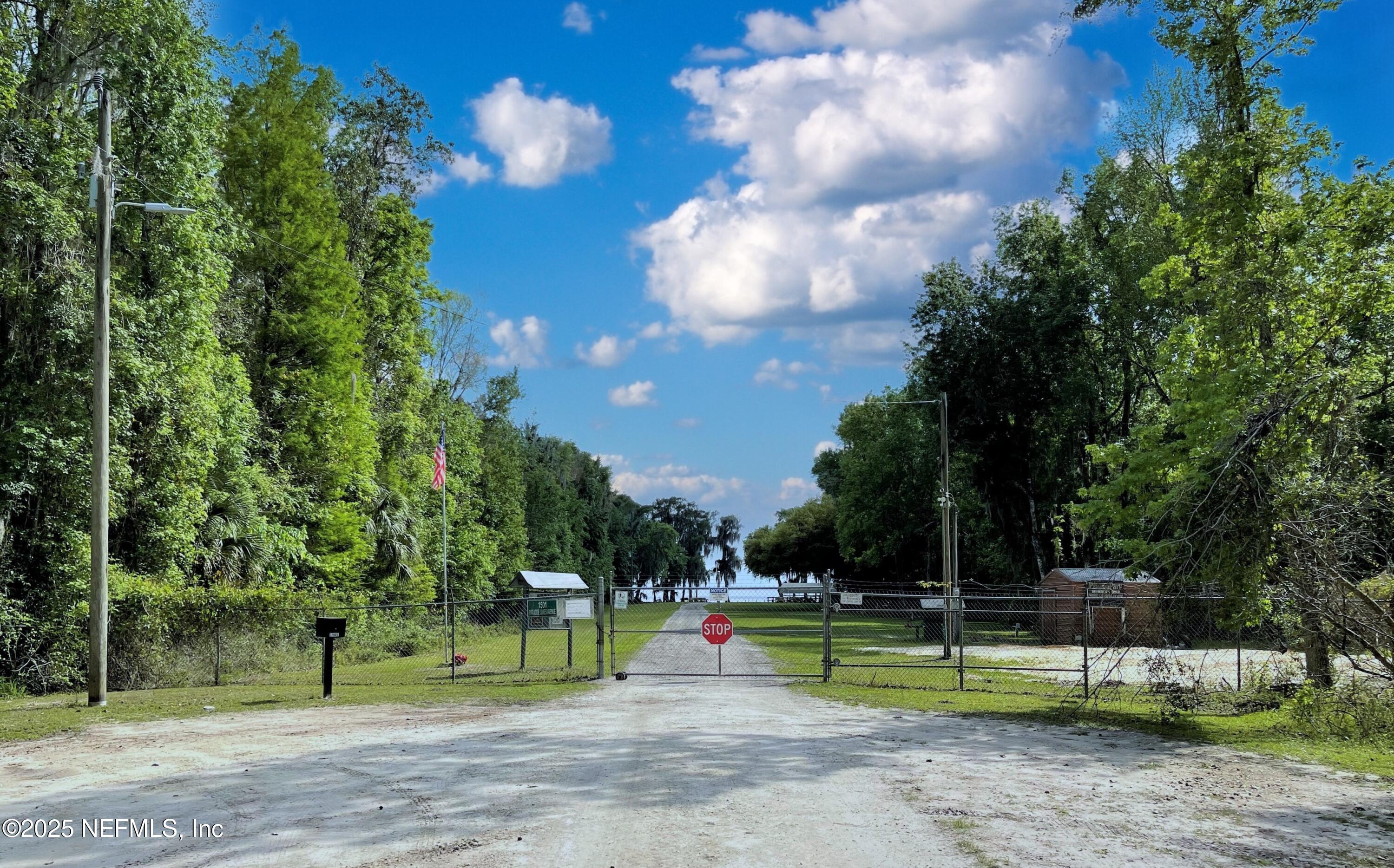 136 Helen Avenue Georgetown, FL 32139 - Photo 24 of 25 a view of a park