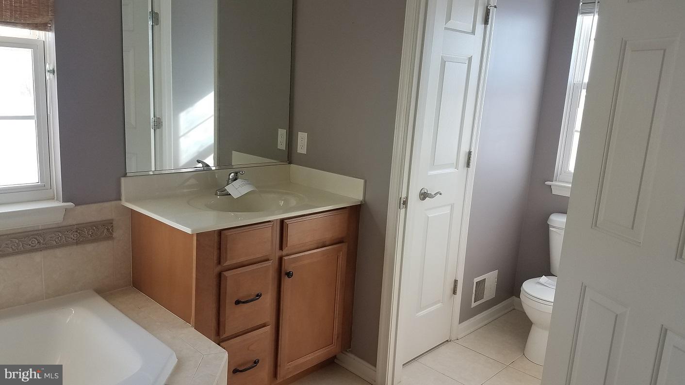 118 Vista Loop Hanover, PA 17331 - Photo 12 of 26 Gallery Image 12