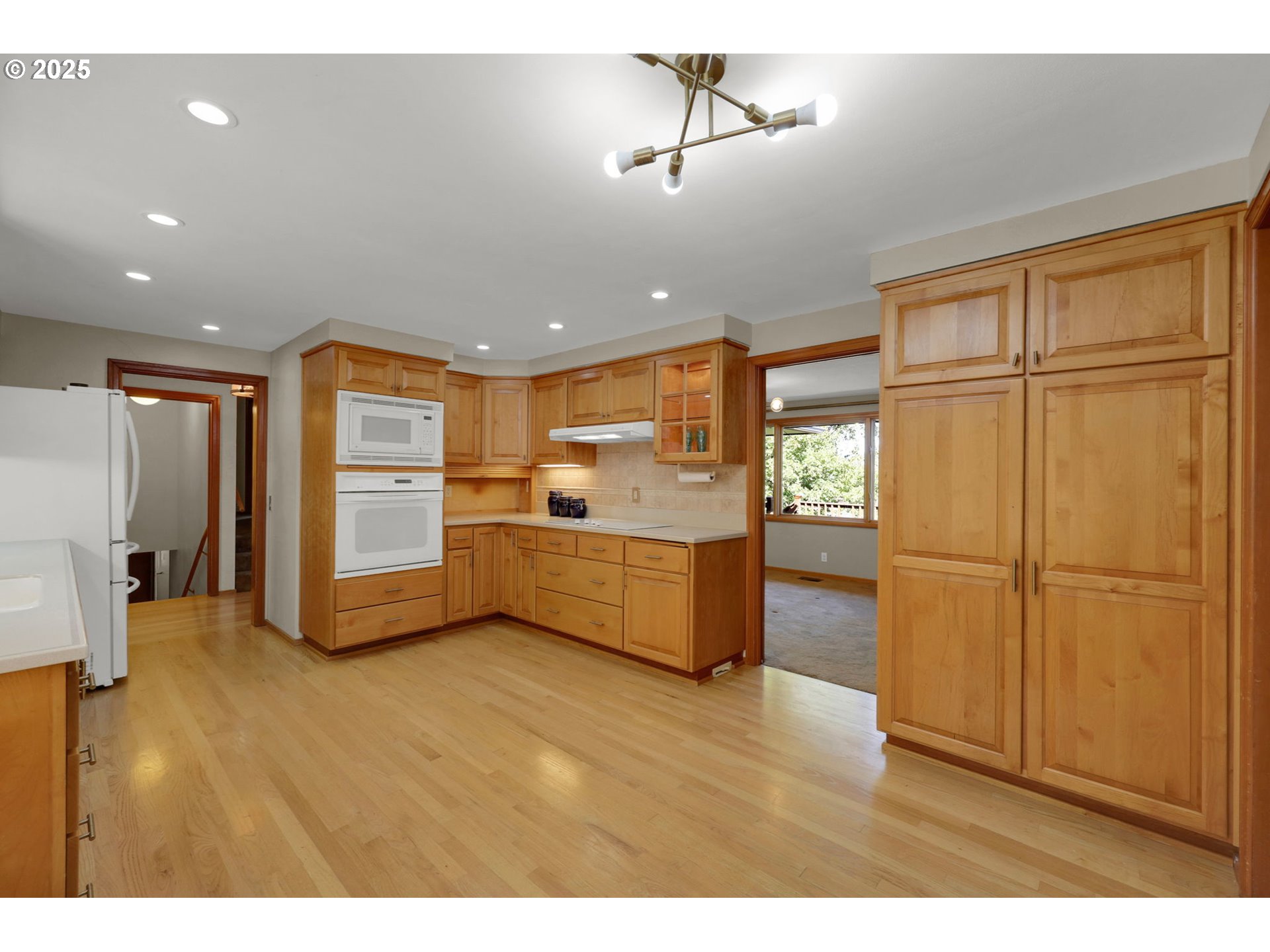 2085 Trillium Street Eugene, OR 97405 - Photo 16 of 46