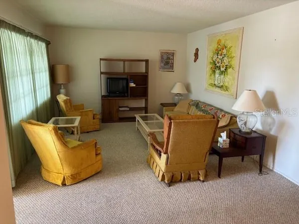 $179,900 | 4700 Cove Circle, Unit 203, St. Petersburg, FL 33708