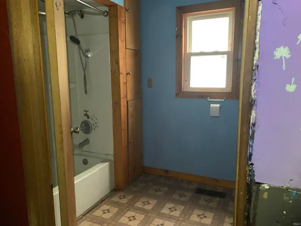 $90,000 | 1804 Stevens Street, Logansport, IN 46947