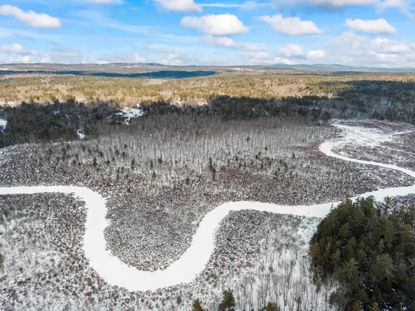 $319,000 | 1207 First Crown Point Road, Strafford, NH 03884