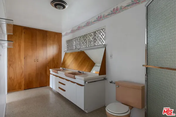 $995,000 | 6846 Wish Avenue, Van Nuys, CA 91406