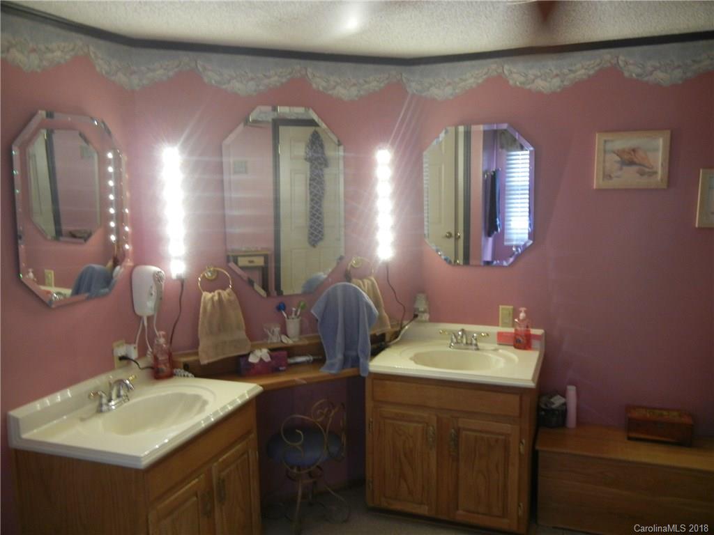 664 Faith Road Mooresville, NC 28115 - Photo 23 of 35 Gallery Image 23