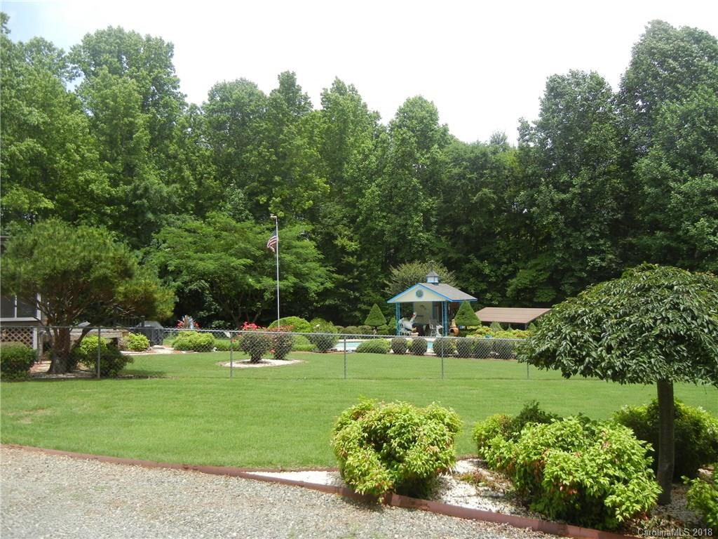 664 Faith Road Mooresville, NC 28115 - Photo 8 of 35 Gallery Image 8
