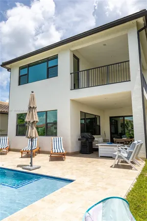 $7,000 | 11826 Southwest 13th Ct., Pembroke Pines, FL 33025