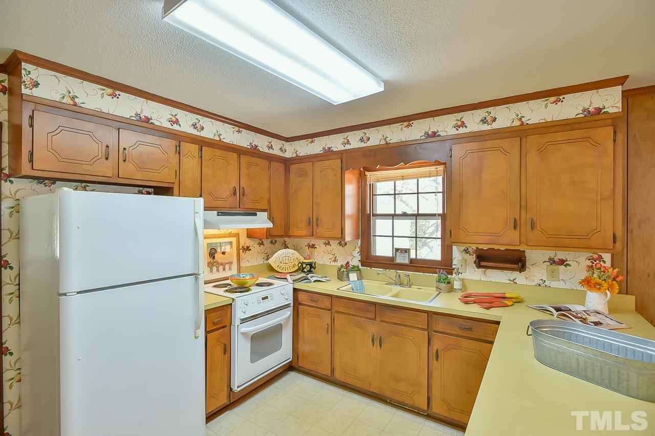 619 Rolling Road Haw River, NC 27258 - Photo 8 of 15 Gallery Image 8
