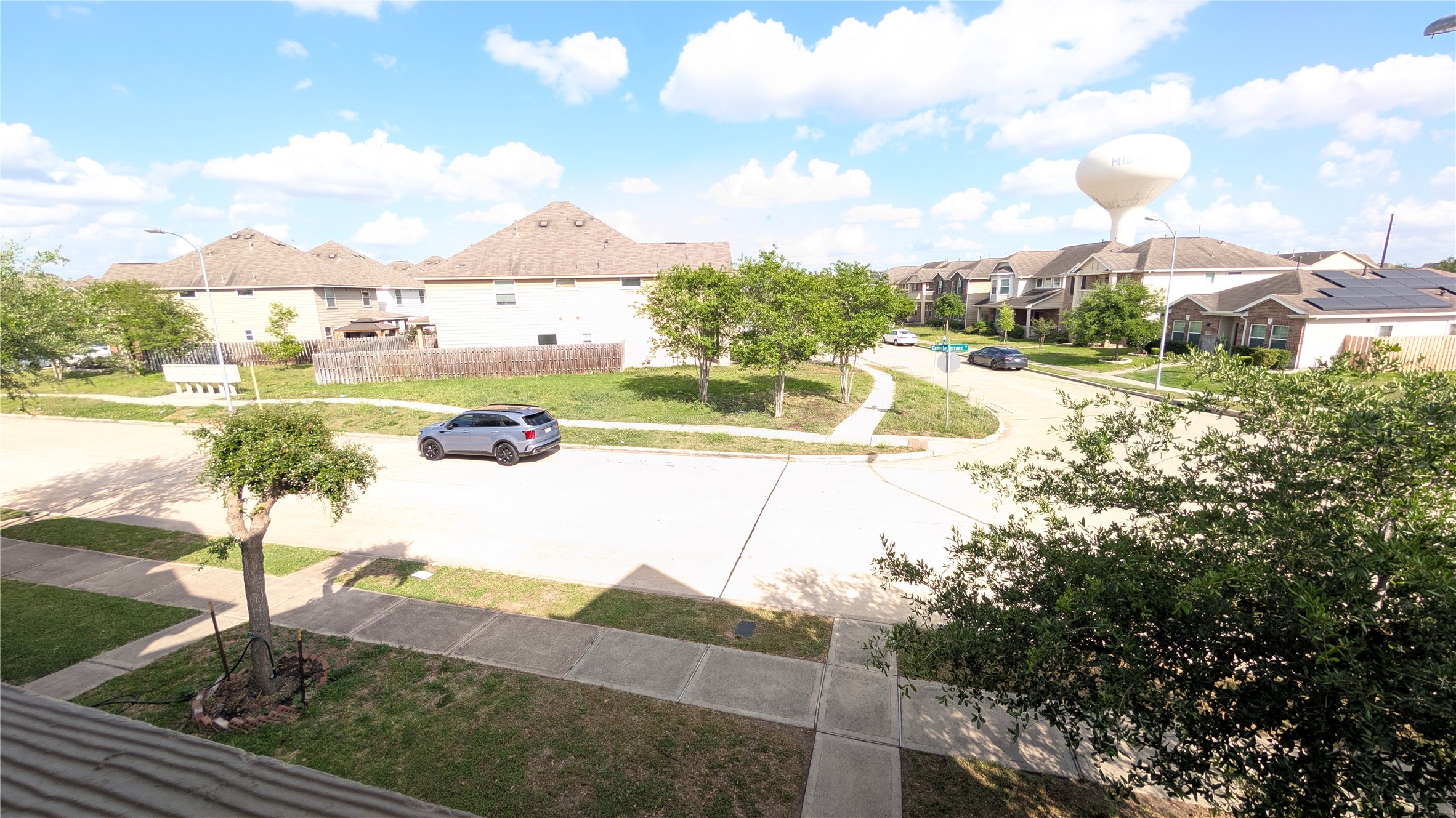 7326 Granite Terrace Lane Houston, TX 77083 - Photo 32 of 39