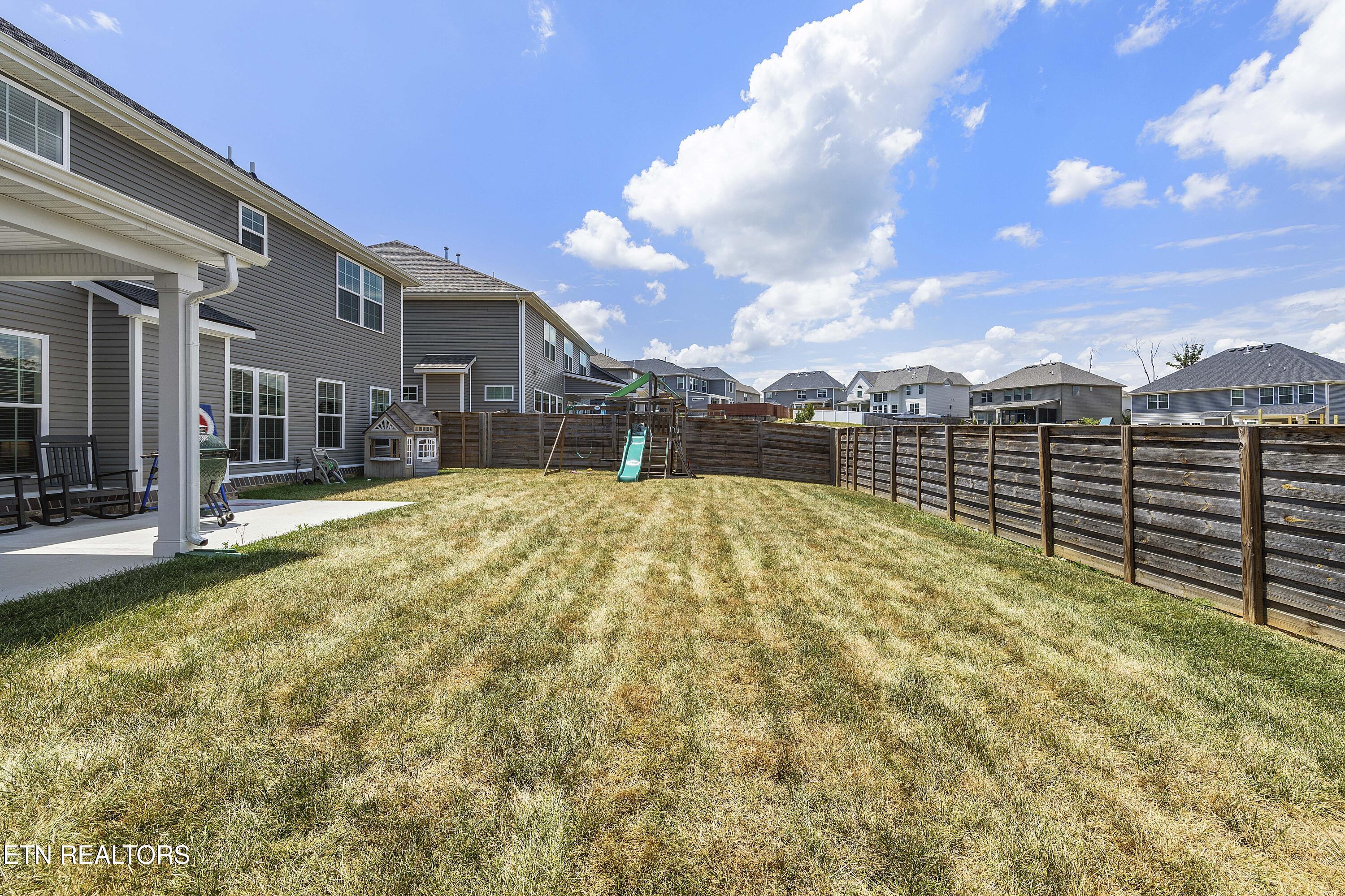 1431 Ridge Climber Road Knoxville, TN 37922 - Photo 2 of 44 L40A4188