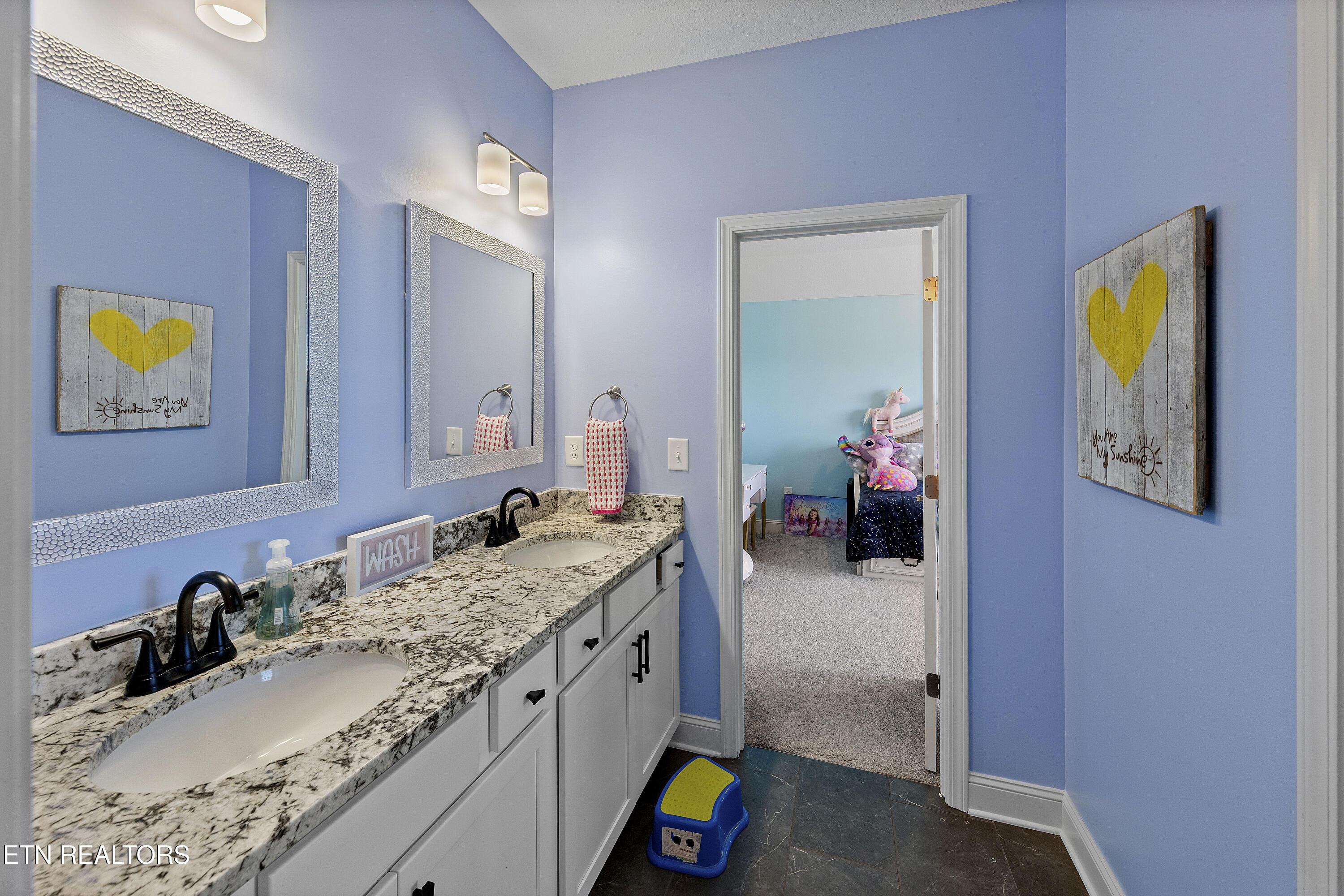 1431 Ridge Climber Road Knoxville, TN 37922 - Photo 39 of 44 L40A4215