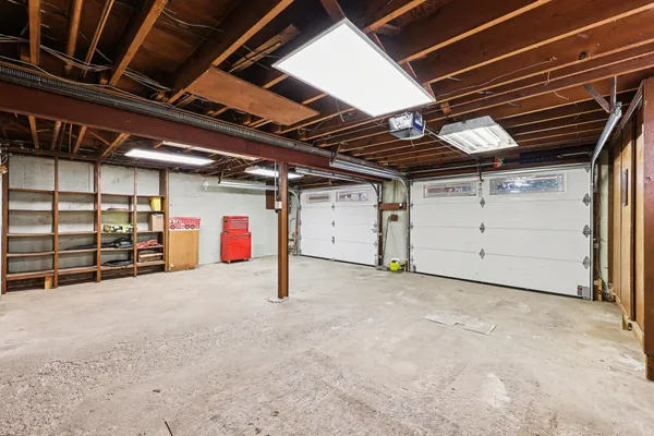 $430,000 | 7109 Lake Shore Drive, Gregory, MI 48137