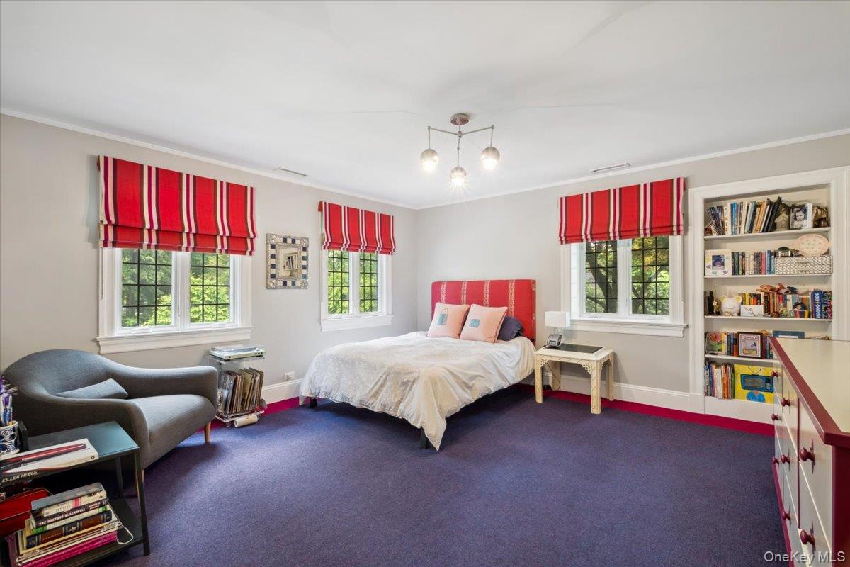 54 Inverness Road Scarsdale, NY 10583 - Photo 26 of 38