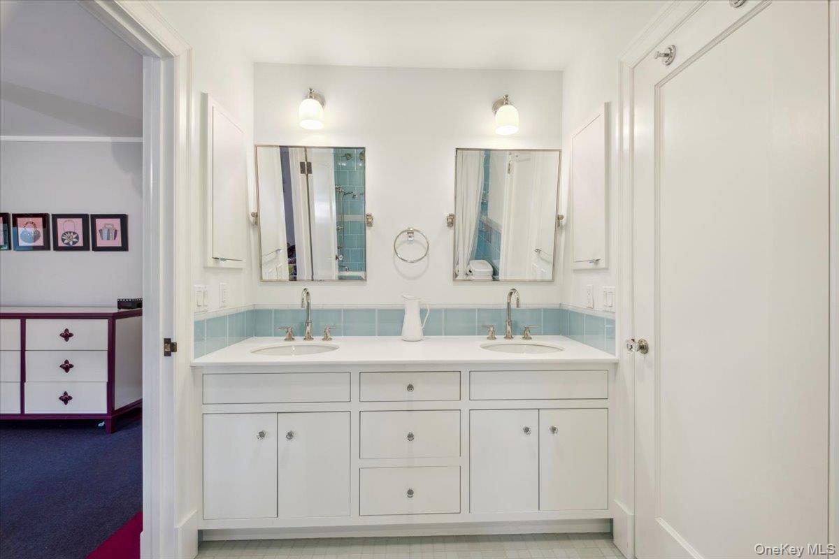 54 Inverness Road Scarsdale, NY 10583 - Photo 27 of 38