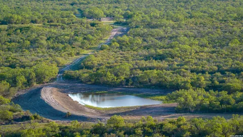 $2,532,000 | 422 F M 791, Campbellton, TX 78008