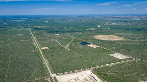 $2,532,000 | 422 F M 791, Campbellton, TX 78008