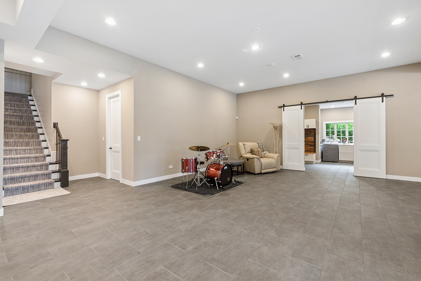 15W181 87th Street Burr Ridge, IL 60527 - Photo 92 of 130