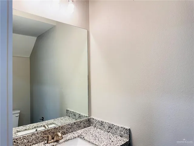 $1,550 | 2400 East San Andrea Street, Unit 2, Edinburg, TX 78542