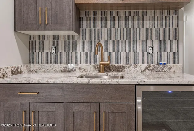 $1,100,000 | 330 Mantua Mdws Lane, Afton, WY 83110