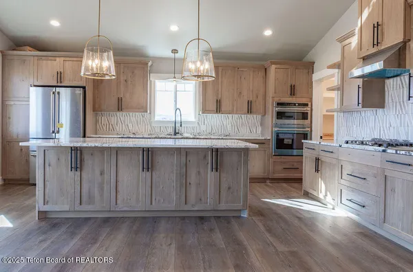 $1,100,000 | 330 Mantua Mdws Lane, Afton, WY 83110