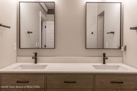 $1,100,000 | 330 Mantua Mdws Lane, Afton, WY 83110