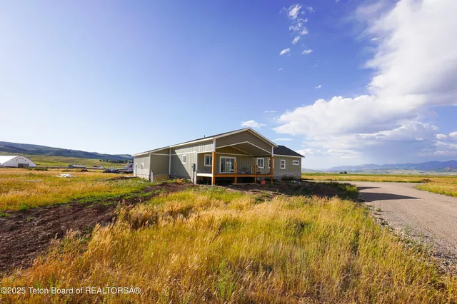 $1,100,000 | 330 Mantua Mdws Lane, Afton, WY 83110