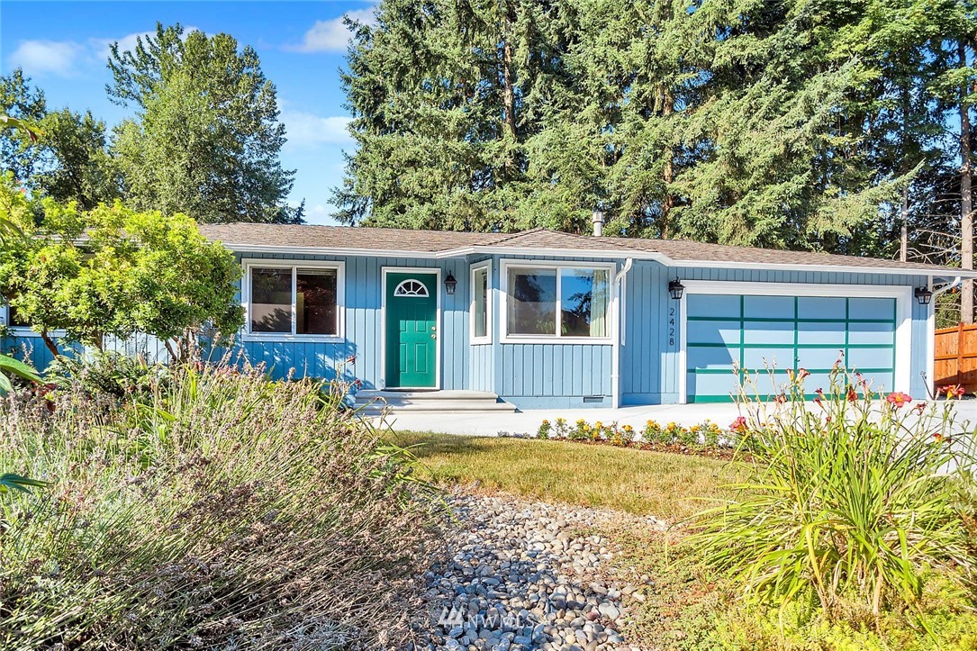 2428 166th Place Southeast Bothell, WA 98012 - Photo 2 of 21