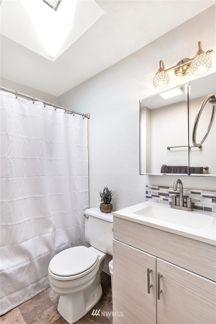 2428 166th Place Southeast Bothell, WA 98012 - Photo 14 of 21