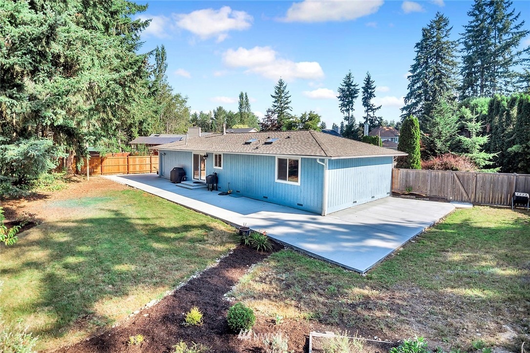 2428 166th Place Southeast Bothell, WA 98012 - Photo 16 of 21
