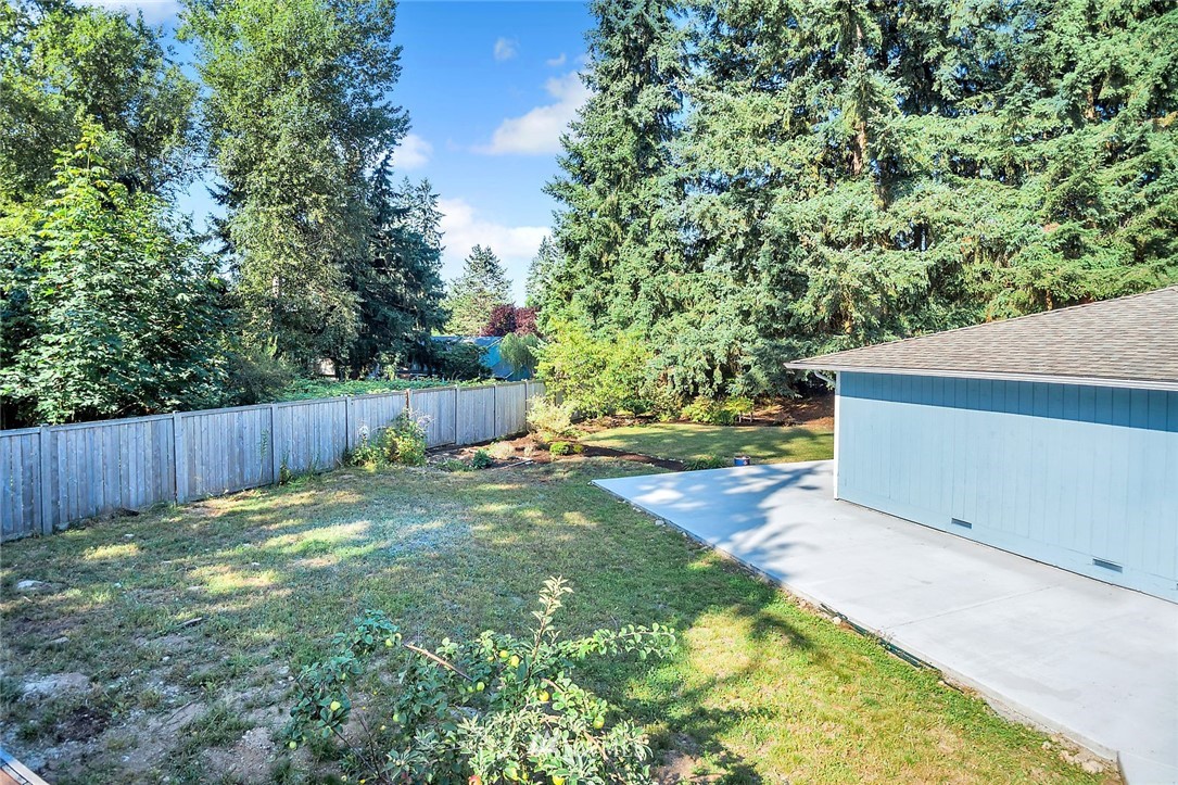 2428 166th Place Southeast Bothell, WA 98012 - Photo 18 of 21
