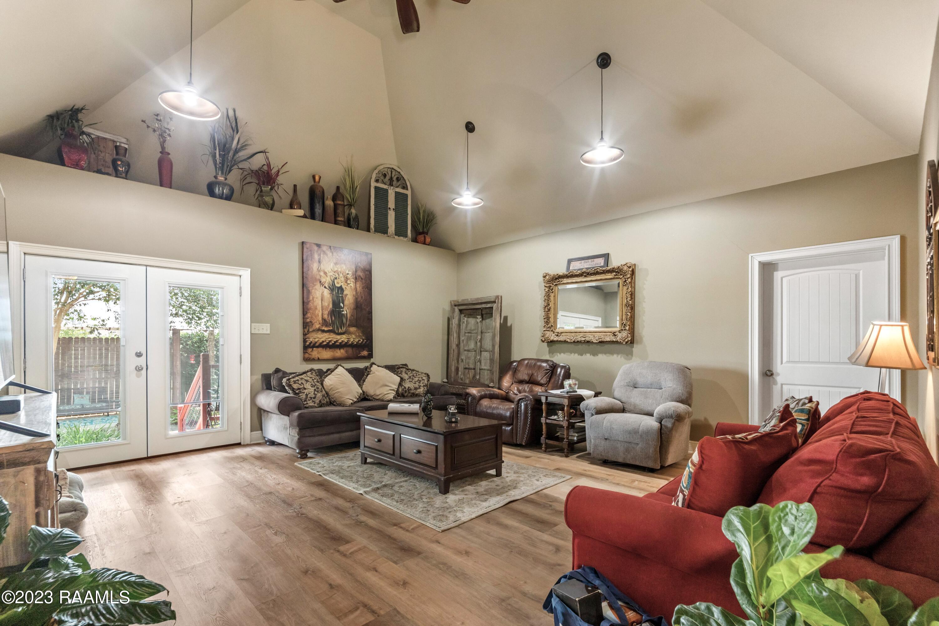 3809 Webby Road Abbeville, LA 70510 - Photo 10 of 49 Gallery Image 10