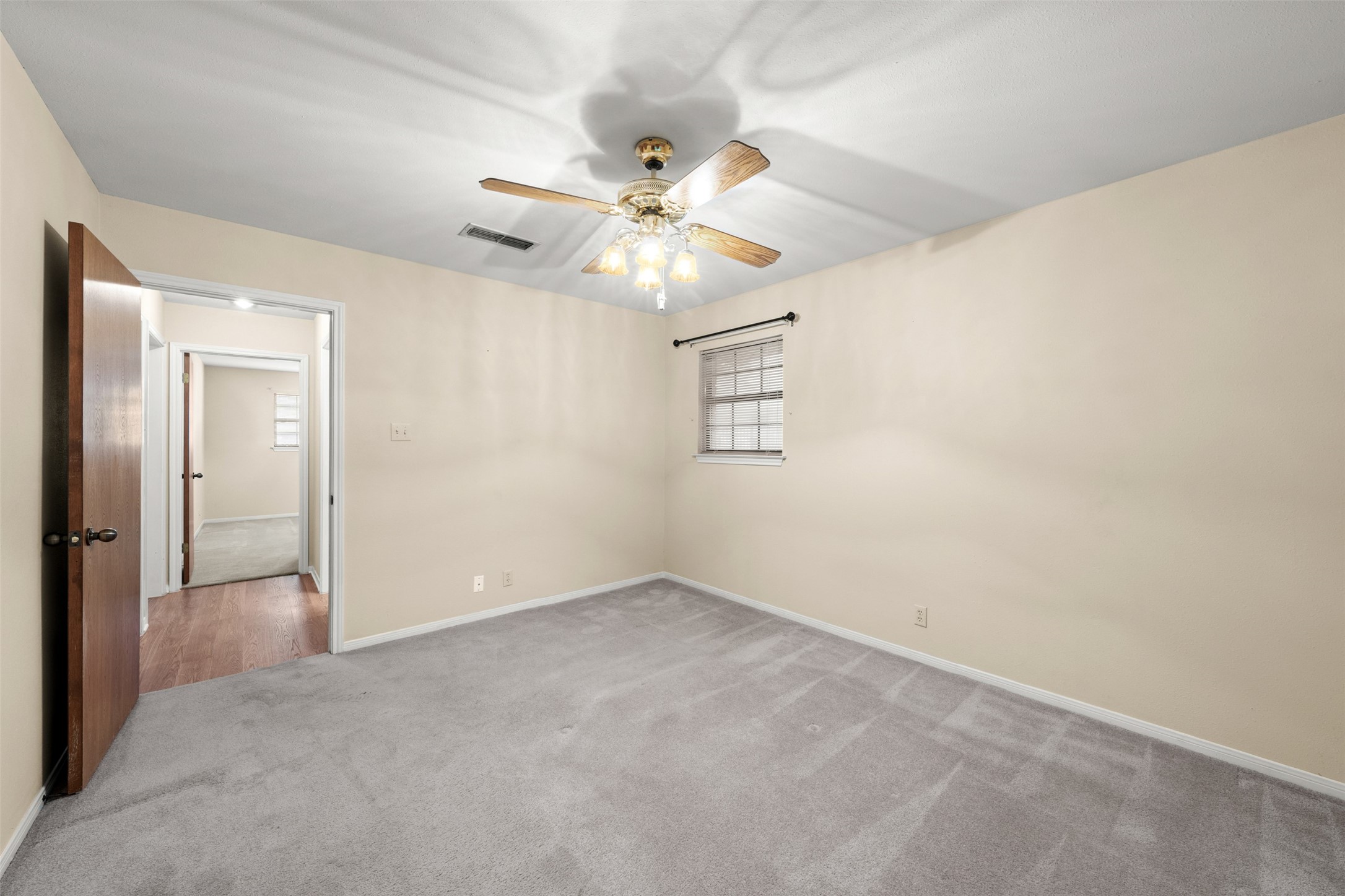 9 Beaver Loop Temple, TX 76502 - Photo 14 of 28