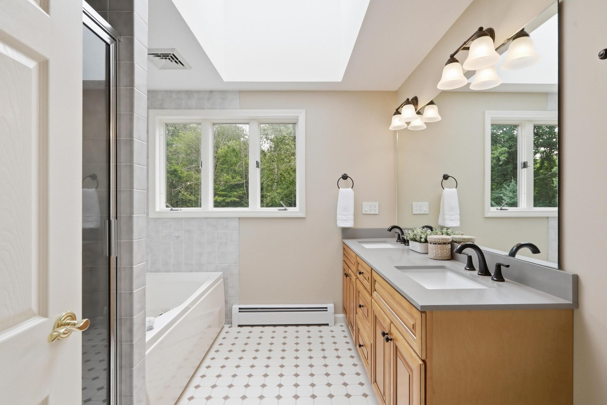 8 Bear Hill Road Windham, NH 03087 - Photo 26 of 48