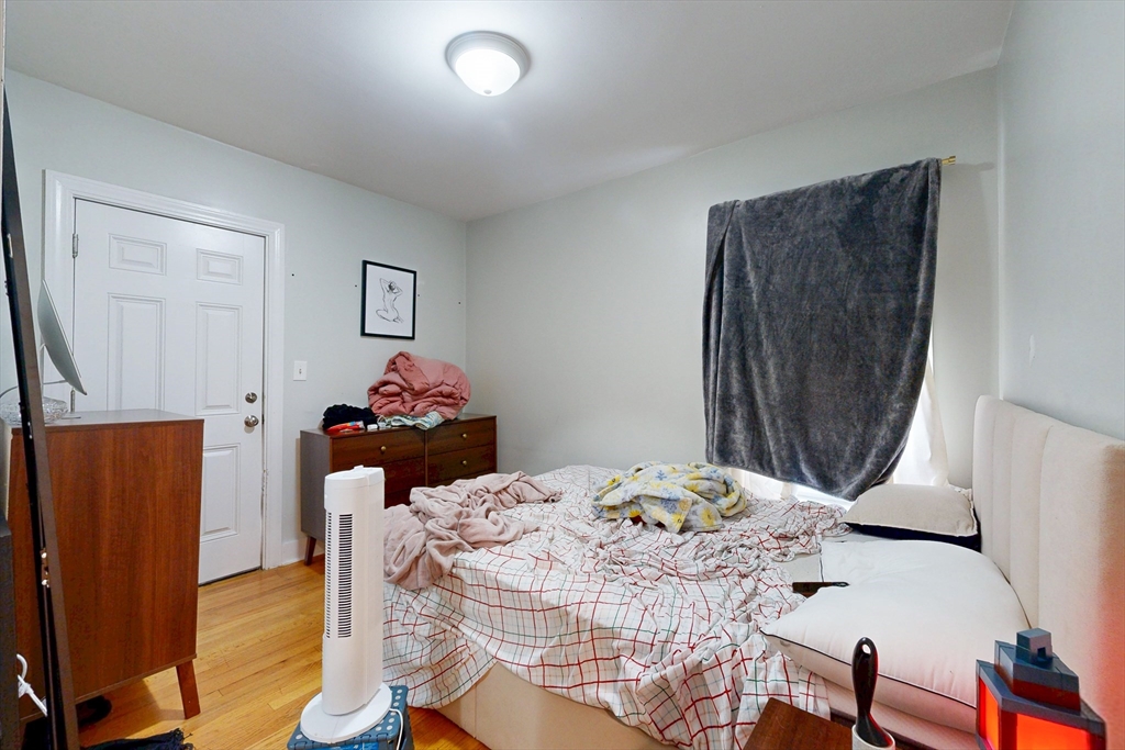 4 Rand Place Boston, MA 02125 - Photo 12 of 27