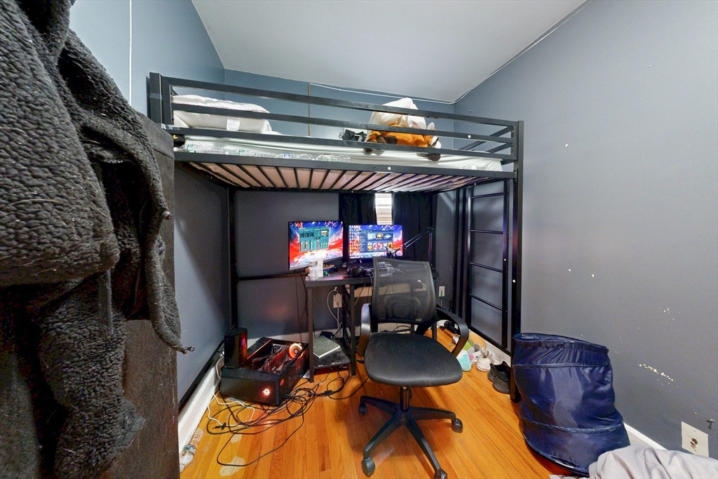 4 Rand Place Boston, MA 02125 - Photo 14 of 27