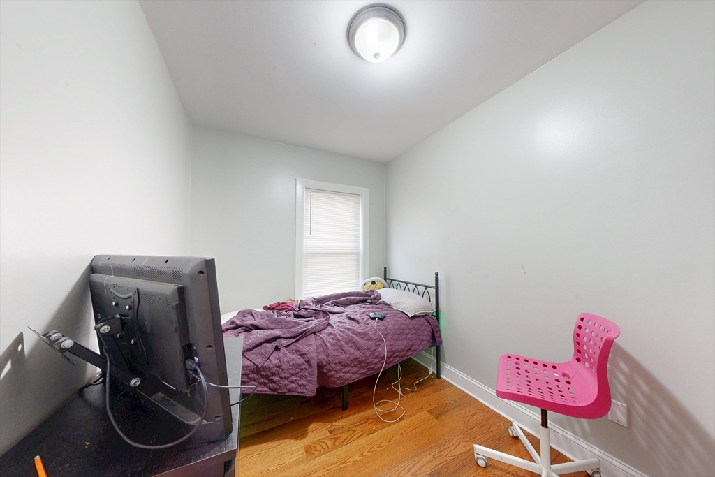 4 Rand Place Boston, MA 02125 - Photo 20 of 27