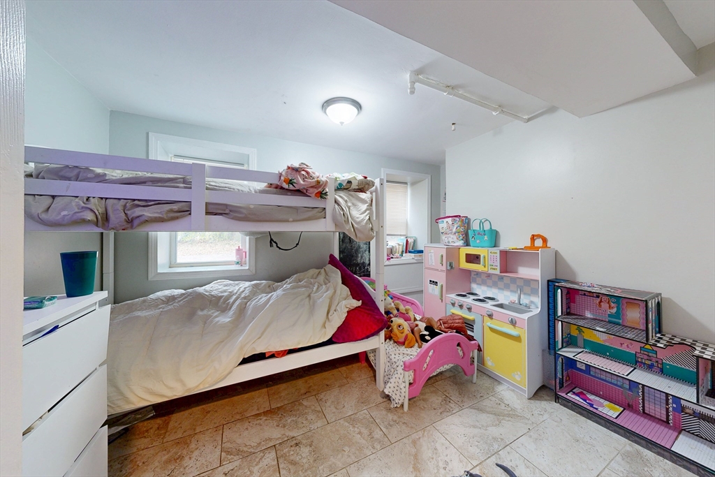 4 Rand Place Boston, MA 02125 - Photo 26 of 27