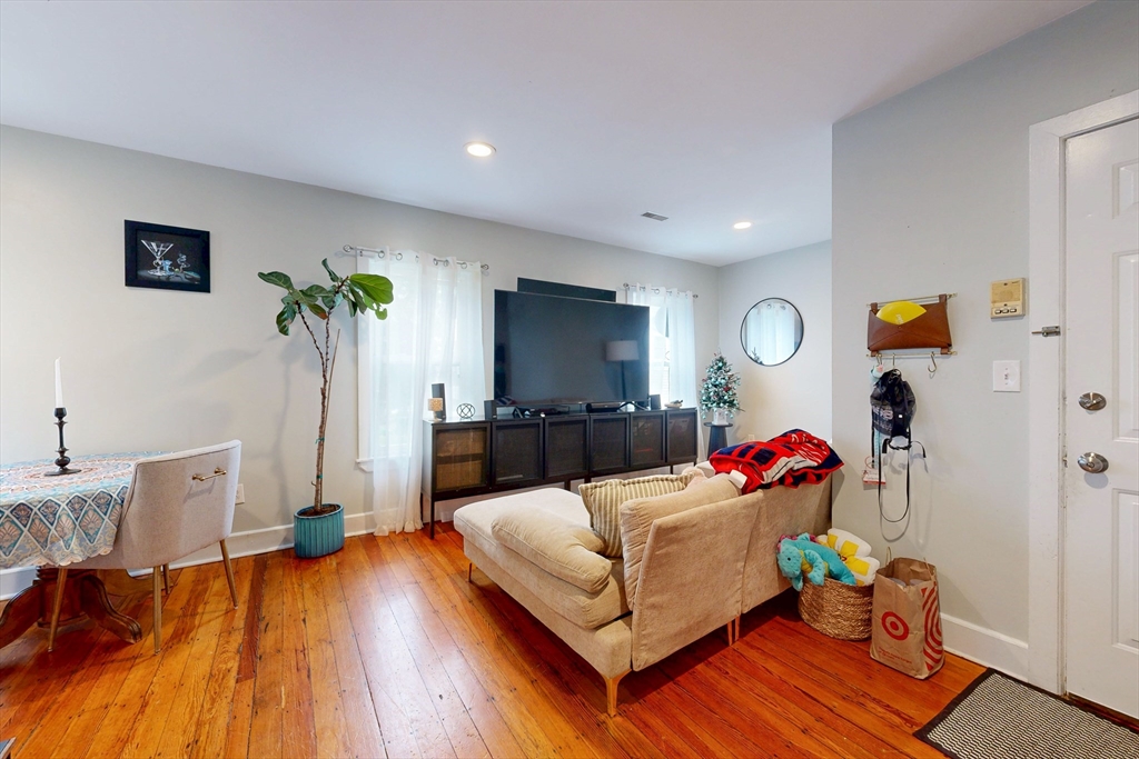 4 Rand Place Boston, MA 02125 - Photo 7 of 27