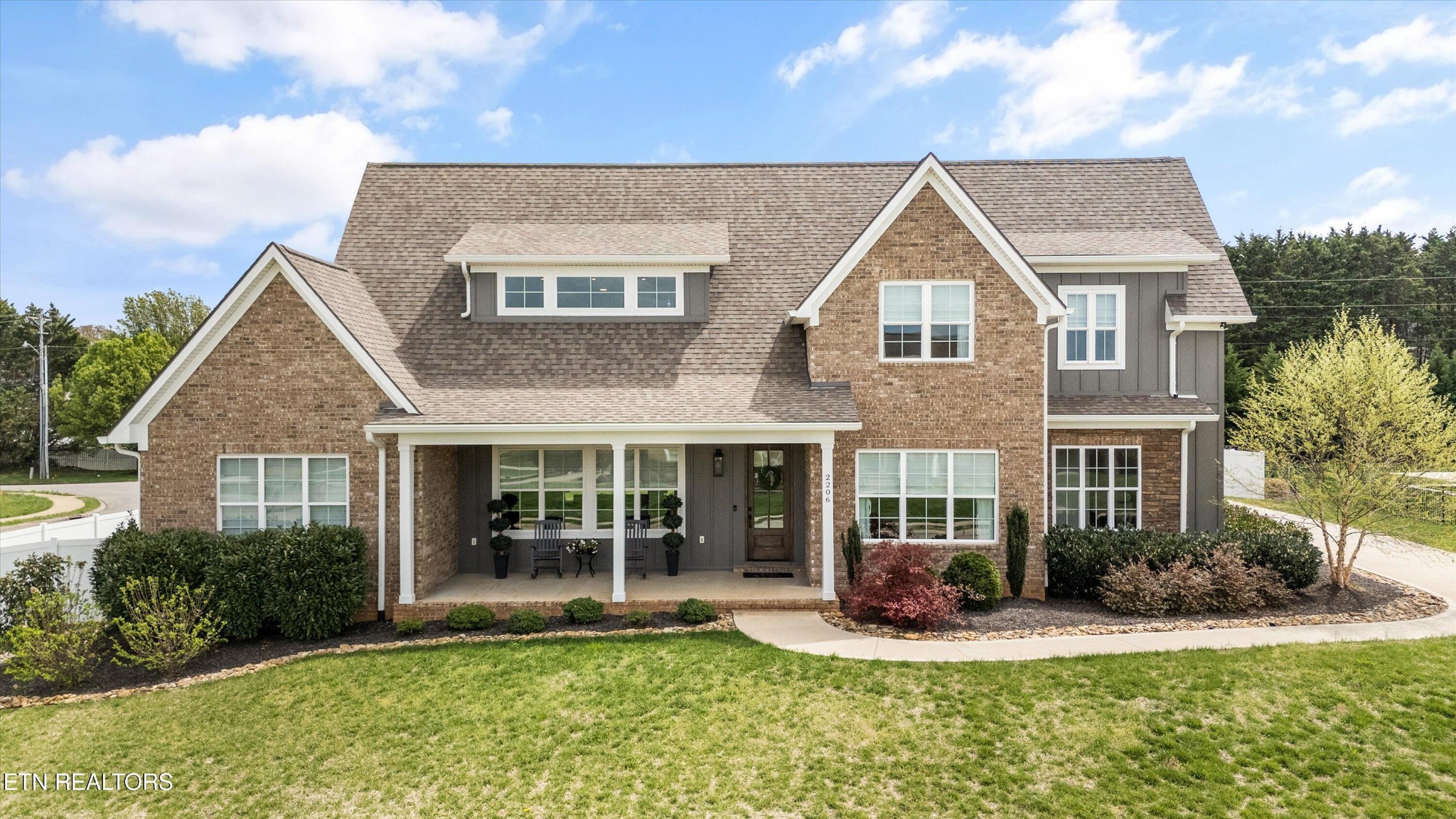 2206 Rockingham Drive Maryville, TN 37803 - Photo 1 of 40 Gallery Image 1