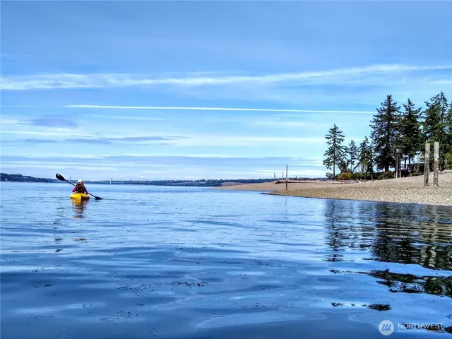 a view of an ocean view