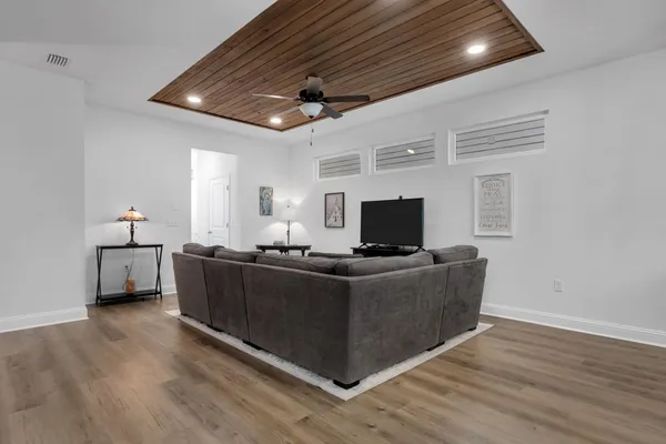 $394,900 | 447 Grand Oaks Road, Tallahassee, FL 32317