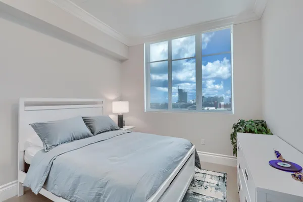 $3,995 | 300 South Australian Avenue, Unit 818, West Palm Beach, FL 33401