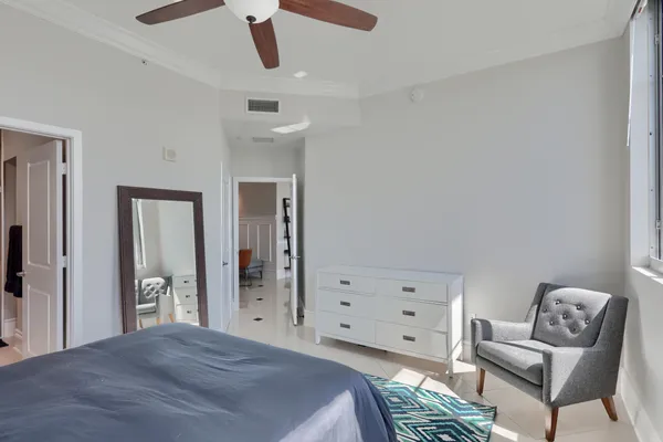 $3,995 | 300 South Australian Avenue, Unit 818, West Palm Beach, FL 33401