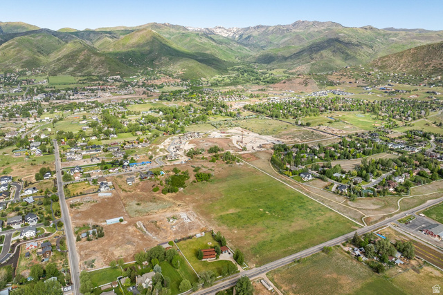 715 North River Road East, Unit 1 Midway, UT 84049 - Photo 4 of 34