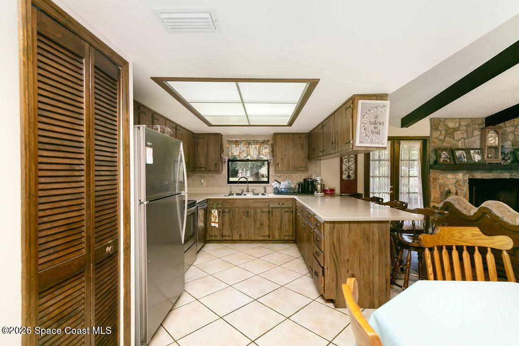 4028 McCullough Road Mims, FL 32754 - Photo 5 of 37 IMG_1403