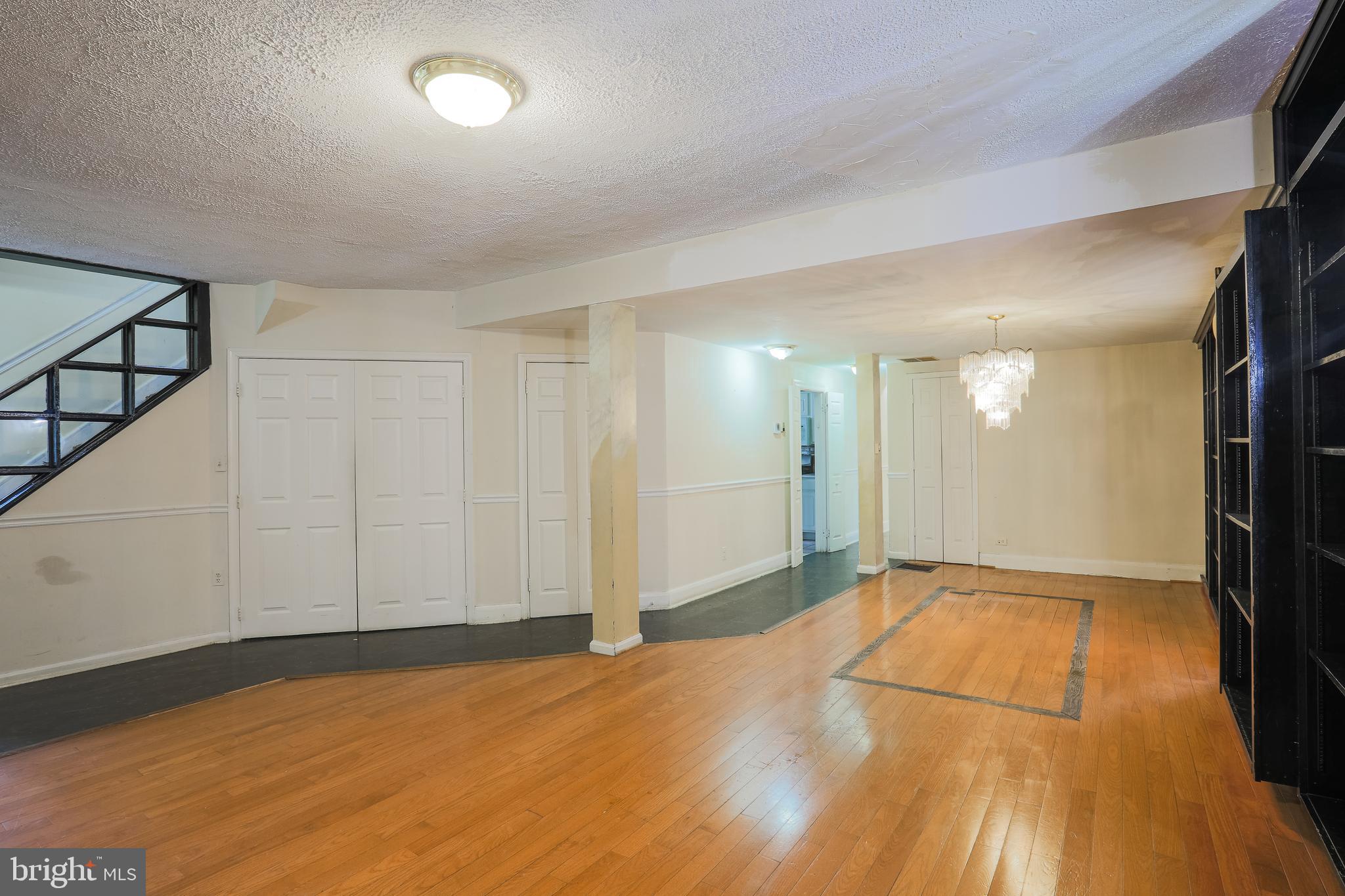 6014 Clover Road Baltimore, MD 21215 - Photo 4 of 18 Gallery Image 4