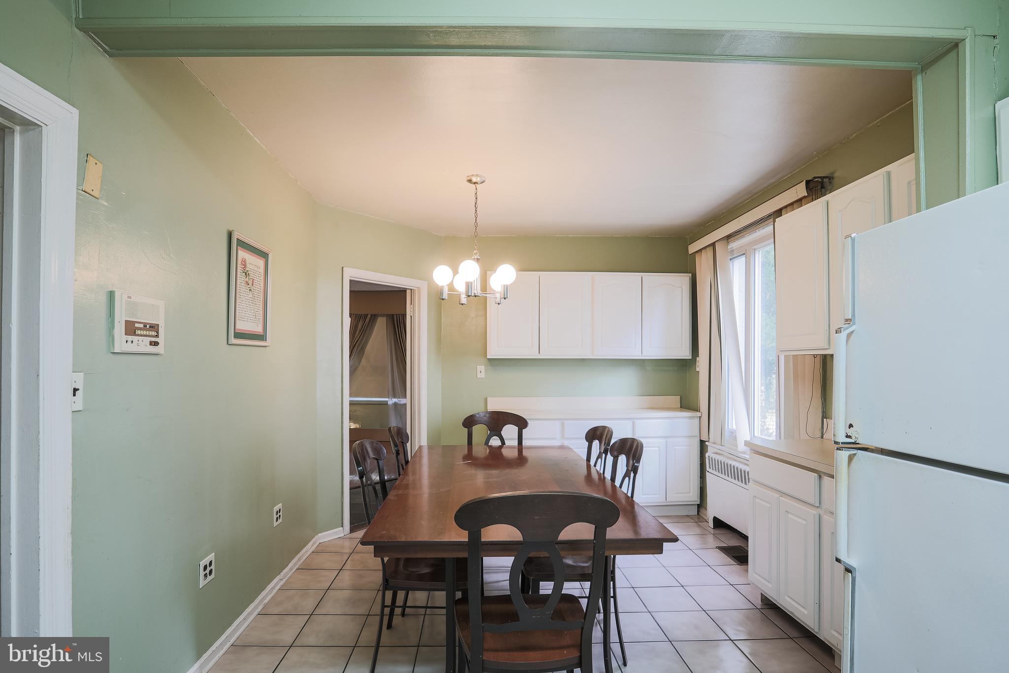6014 Clover Road Baltimore, MD 21215 - Photo 8 of 18 Gallery Image 8
