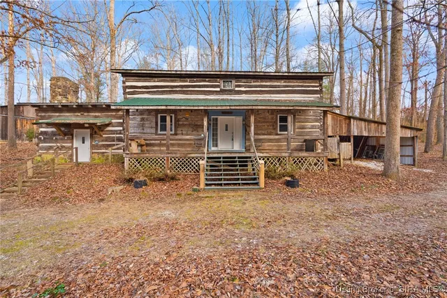 $230,000 | 3497 East County Road 910 South, Marengo, IN 47140