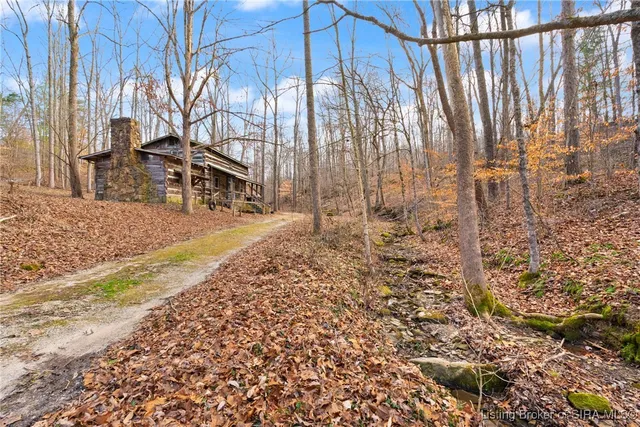 $230,000 | 3497 East County Road 910 South, Marengo, IN 47140